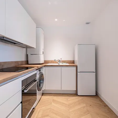 Home&trees - Terra 別荘 カーニュ・シュル・メール