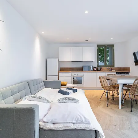 Holiday home Home&trees - Terra